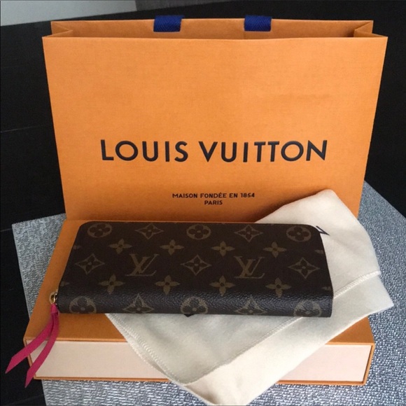 Louis Vuitton Handbags - Louis Vuitton PF Monogram Clemence Freesia Wallet